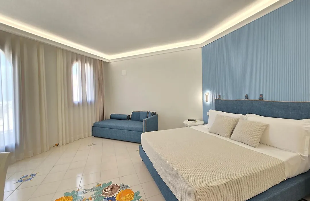Villa Le Zagare Relais&SPA-1
