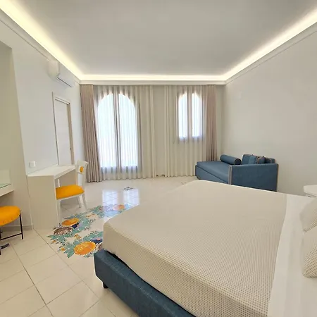 Villa Le Zagare Relais&SPA-3